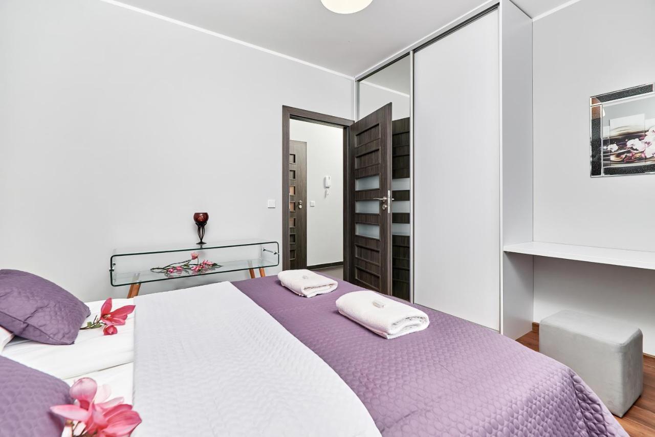 Apartment Wroclaw Sikorskiego With Free Garage By Renters Prestige 외부 사진