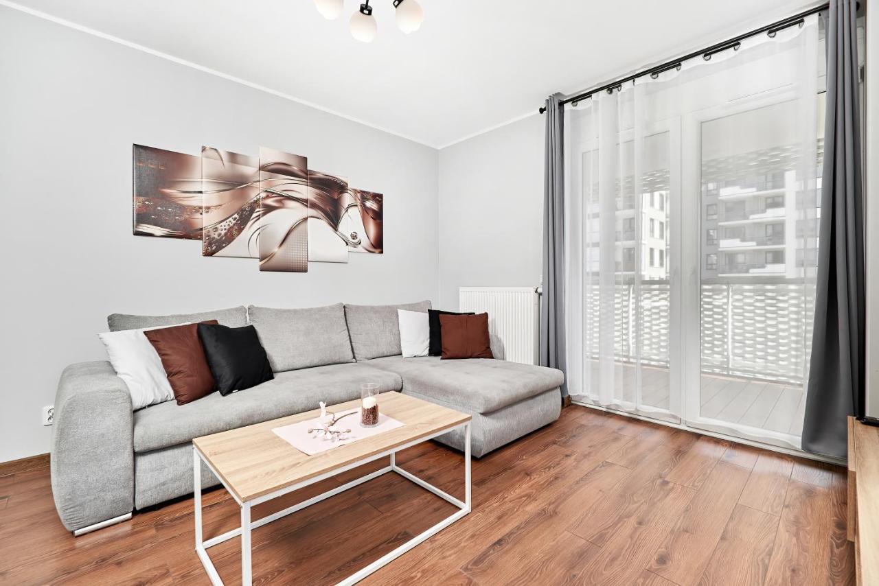 Apartment Wroclaw Sikorskiego With Free Garage By Renters Prestige 외부 사진
