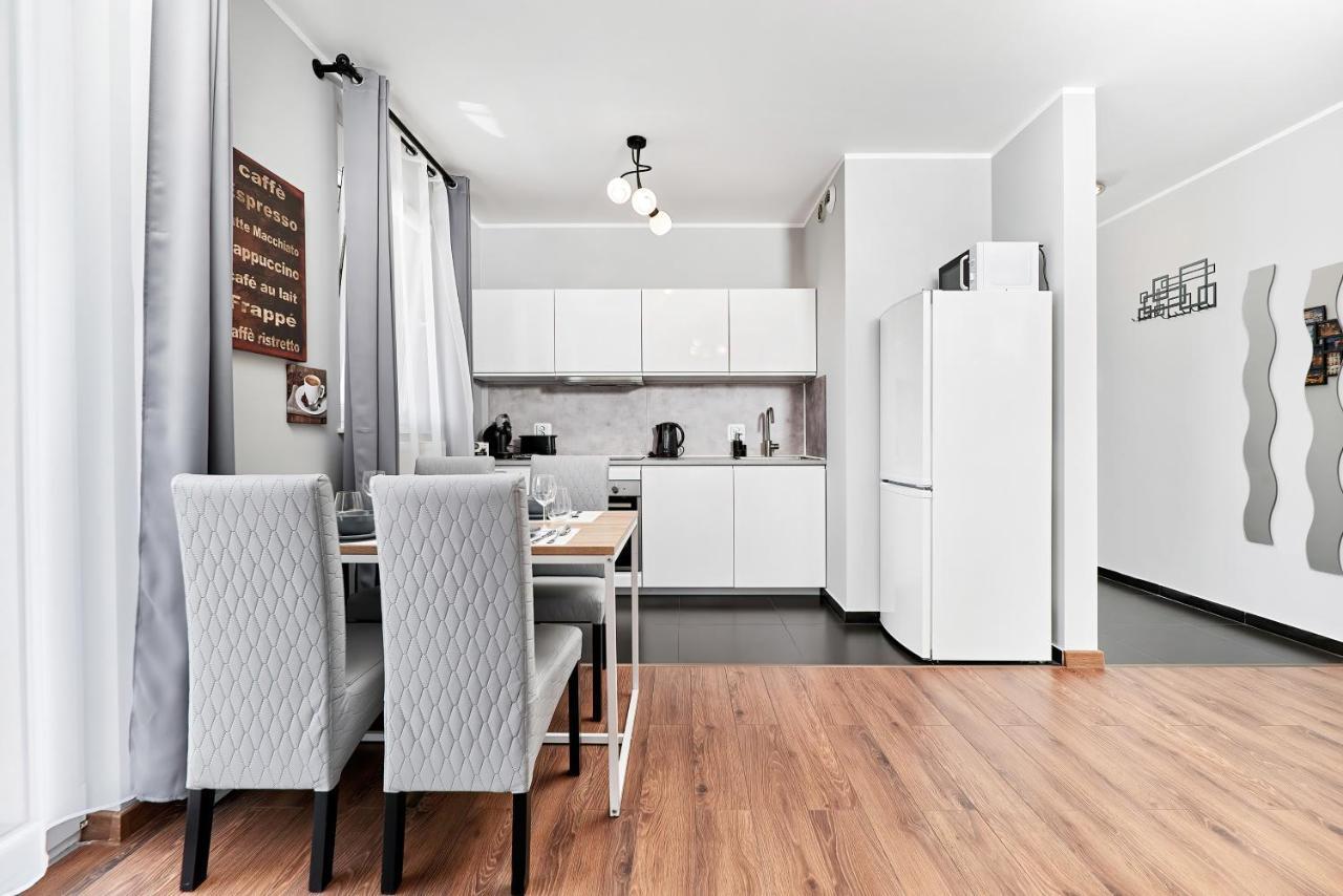 Apartment Wroclaw Sikorskiego With Free Garage By Renters Prestige 외부 사진