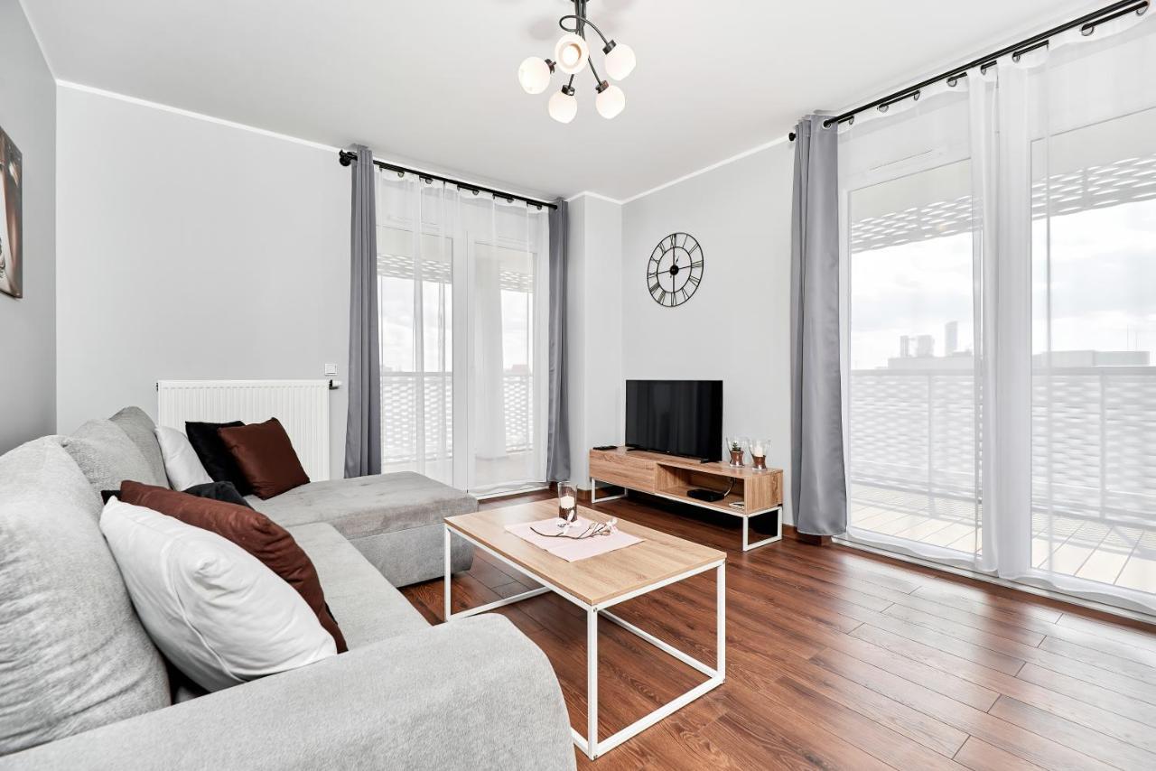 Apartment Wroclaw Sikorskiego With Free Garage By Renters Prestige 외부 사진