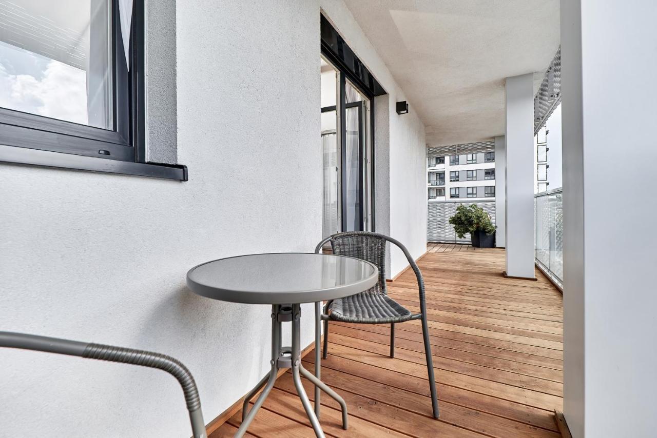 Apartment Wroclaw Sikorskiego With Free Garage By Renters Prestige 외부 사진